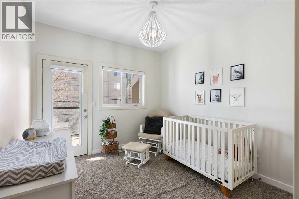 Single Family House for Sale in    Street NE Renfrew Calgary 