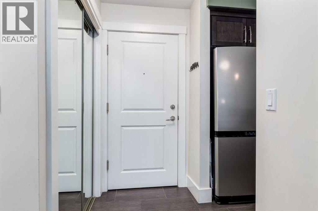 Single Family House for Sale in    Street NE Renfrew Calgary 