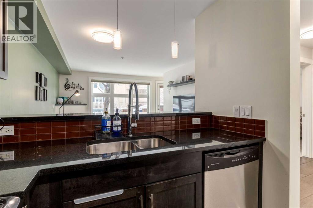 Single Family House for Sale in    Street NE Renfrew Calgary 