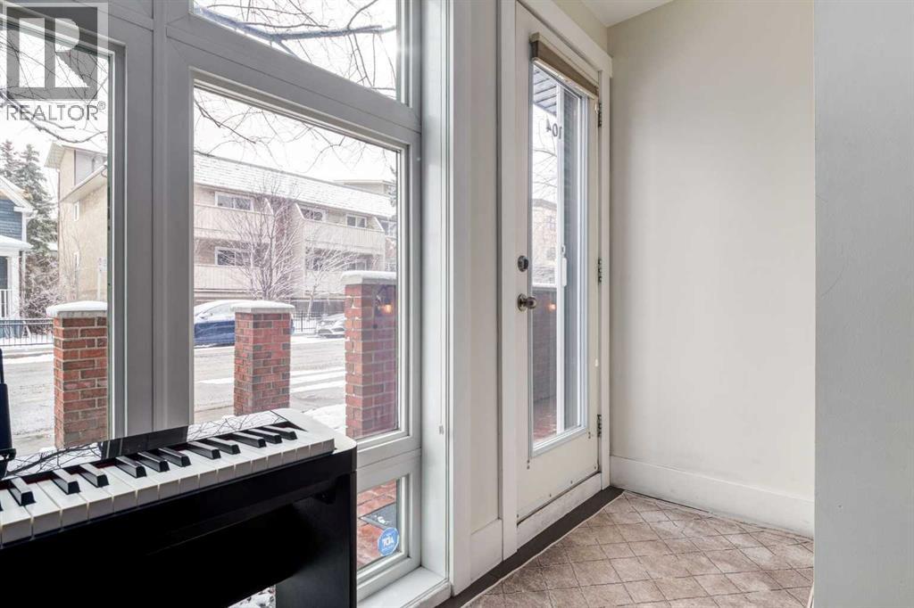 Single Family House for Sale in    Street NE Renfrew Calgary 