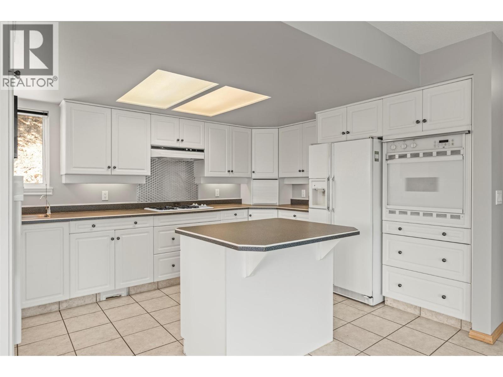 7967 Tronson Road, Vernon