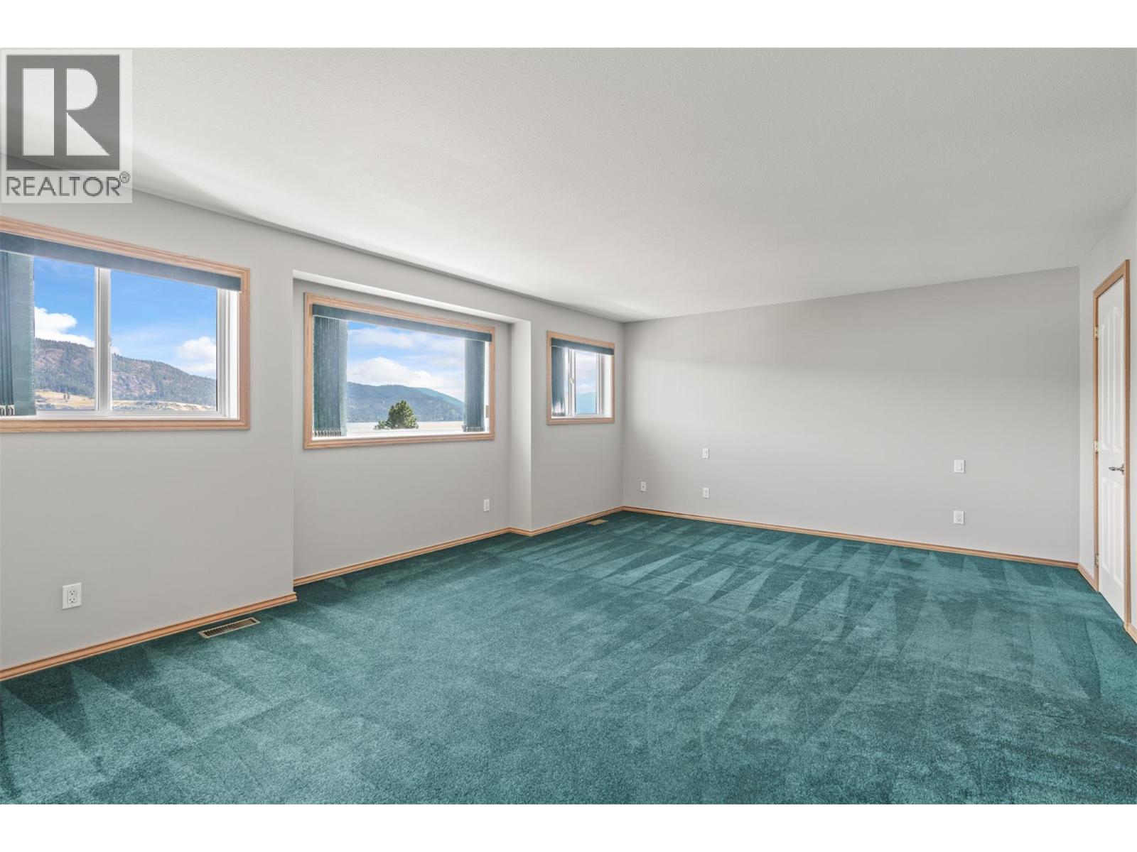 7967 Tronson Road, Vernon