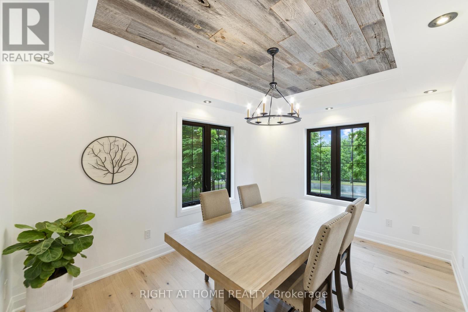 515 HAMILTON DRIVE - 11