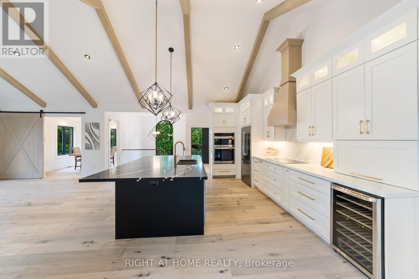 515 HAMILTON DRIVE - 12