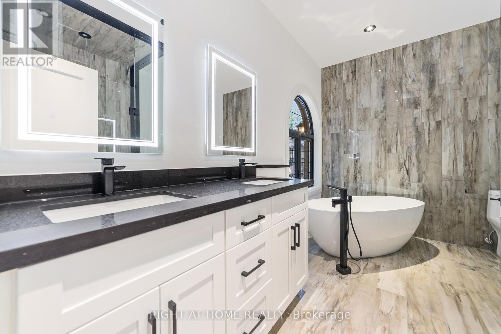 515 HAMILTON DRIVE - 17