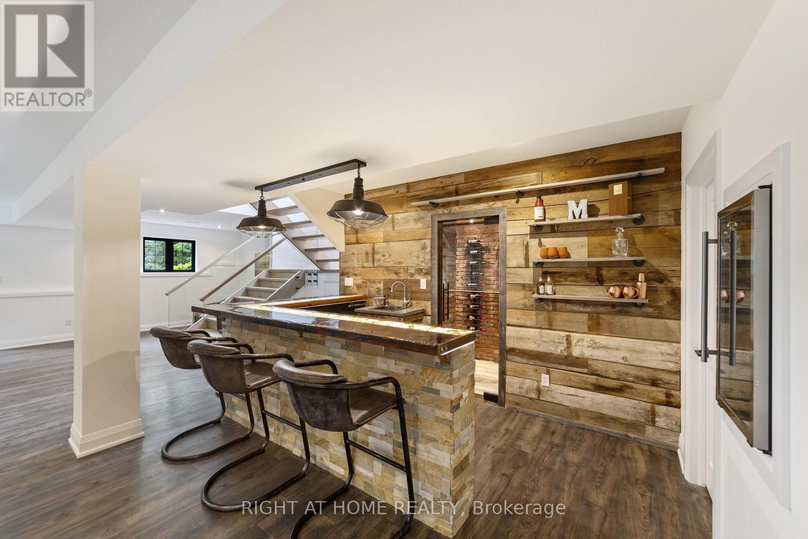 515 HAMILTON DRIVE - 27
