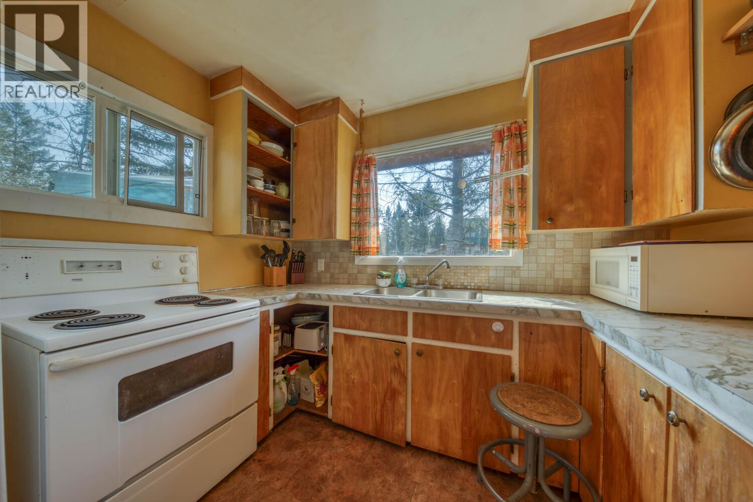 4541 Columere Road, Fairmont Hot Springs