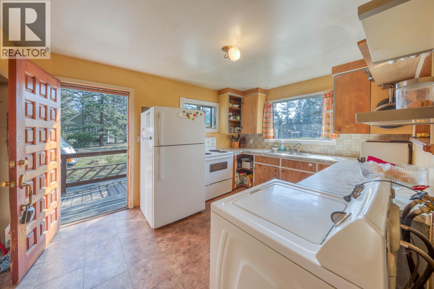 4541 Columere Road, Fairmont Hot Springs