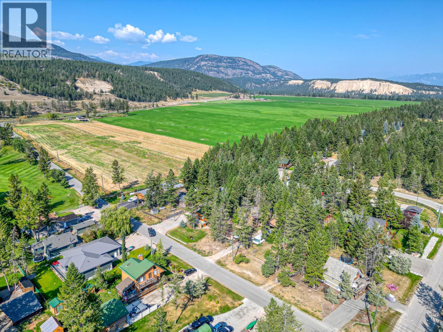 4541 Columere Road, Fairmont Hot Springs