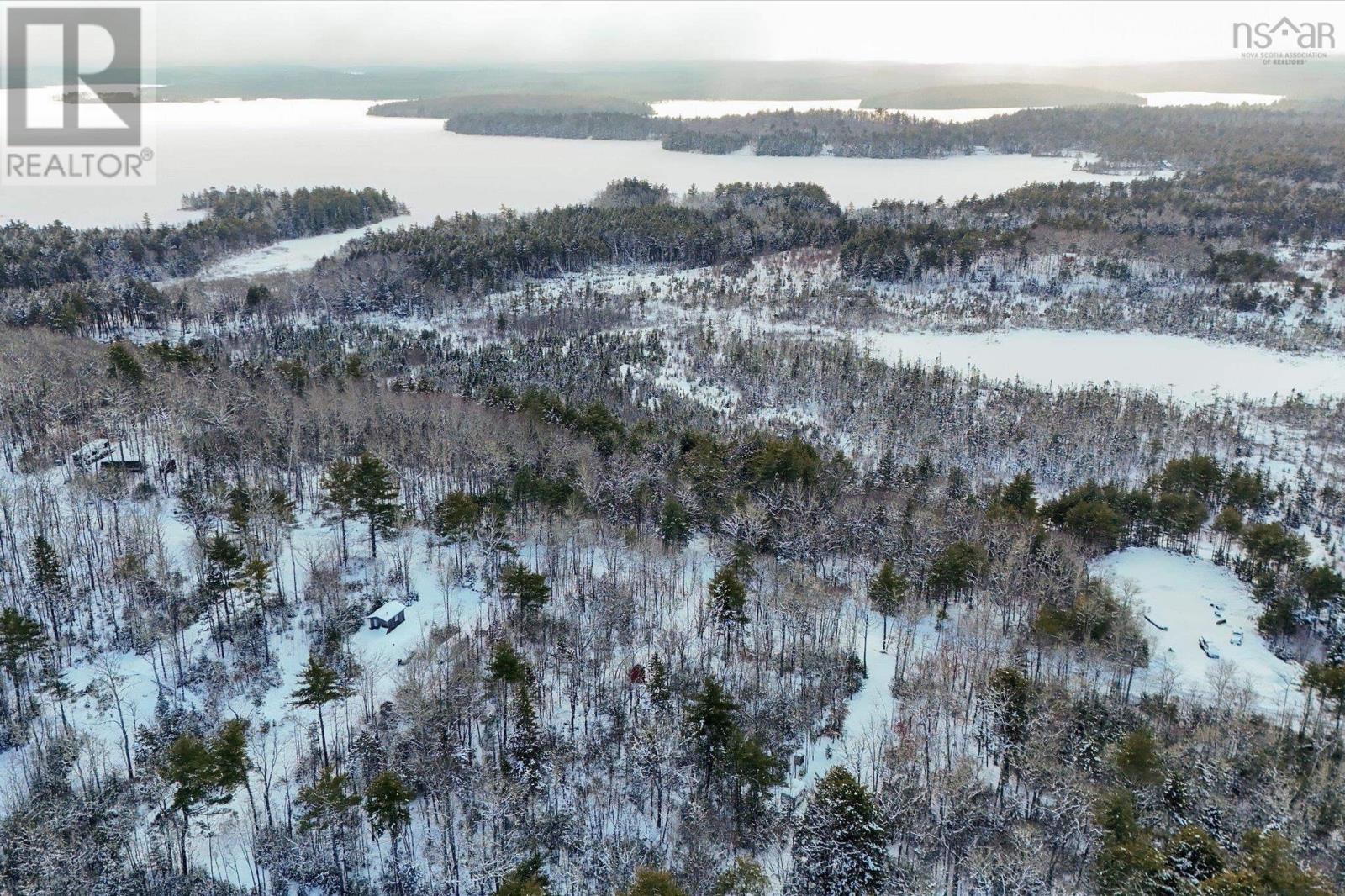 Property 11 of 38 of 170 Uhlman Point Road