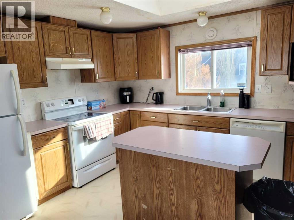 
          8010 100 Street
            <br/>
            <span>Grande Prairie</span>
            , 
            <span>AB</span>
             <span>T8V6X4</span>
         - Photo 8