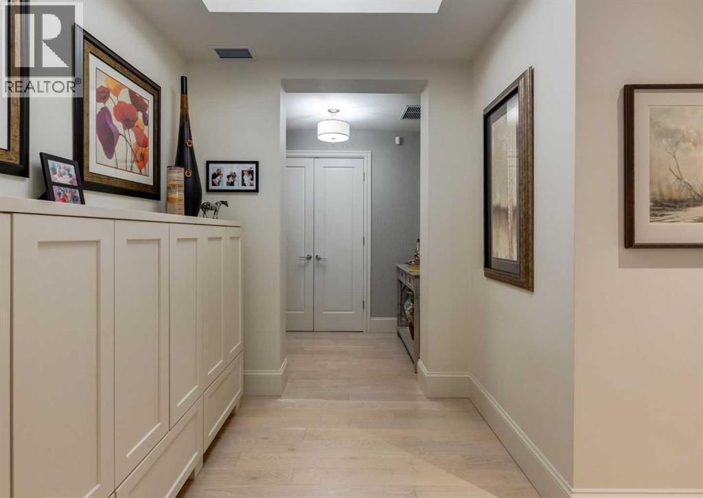 Single Family House for Sale in   Quarry Way SE Douglasdale/Glen Calgary 