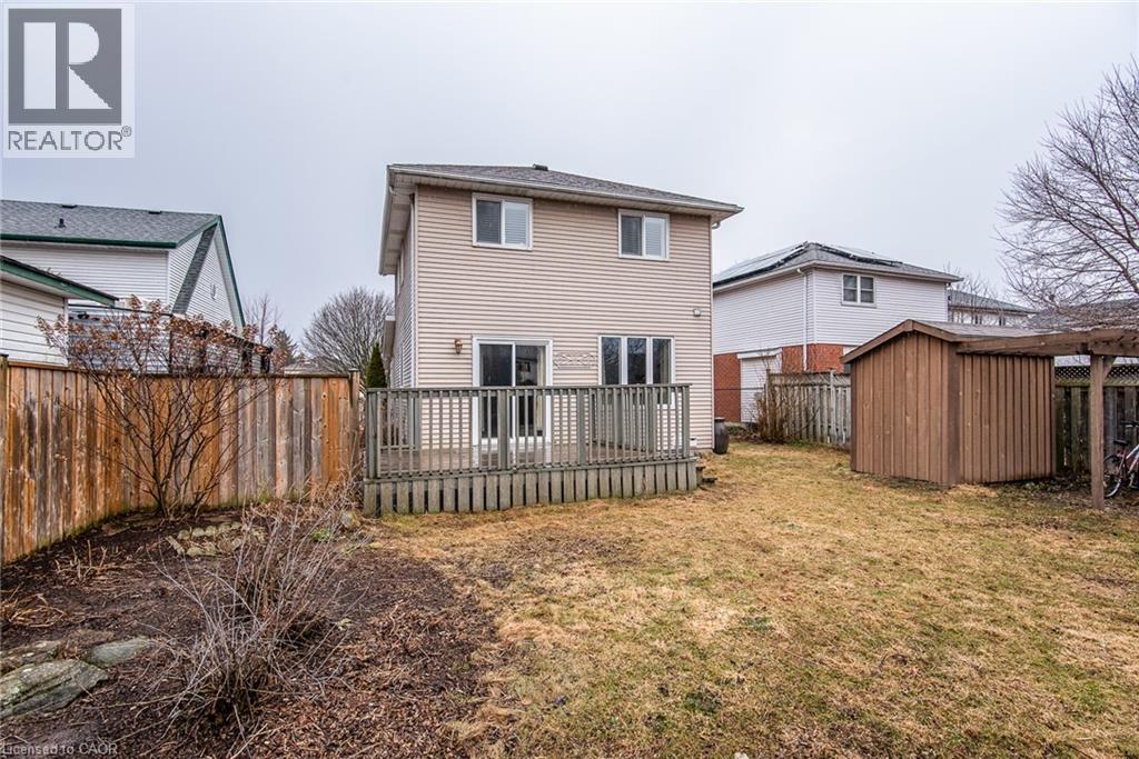 236 DARTMOOR Crescent - 10