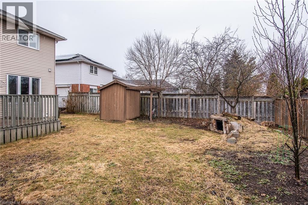 236 DARTMOOR Crescent - 11