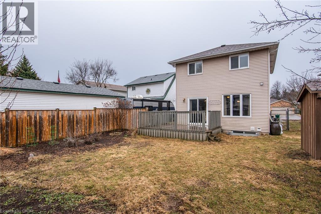 236 DARTMOOR Crescent - 9