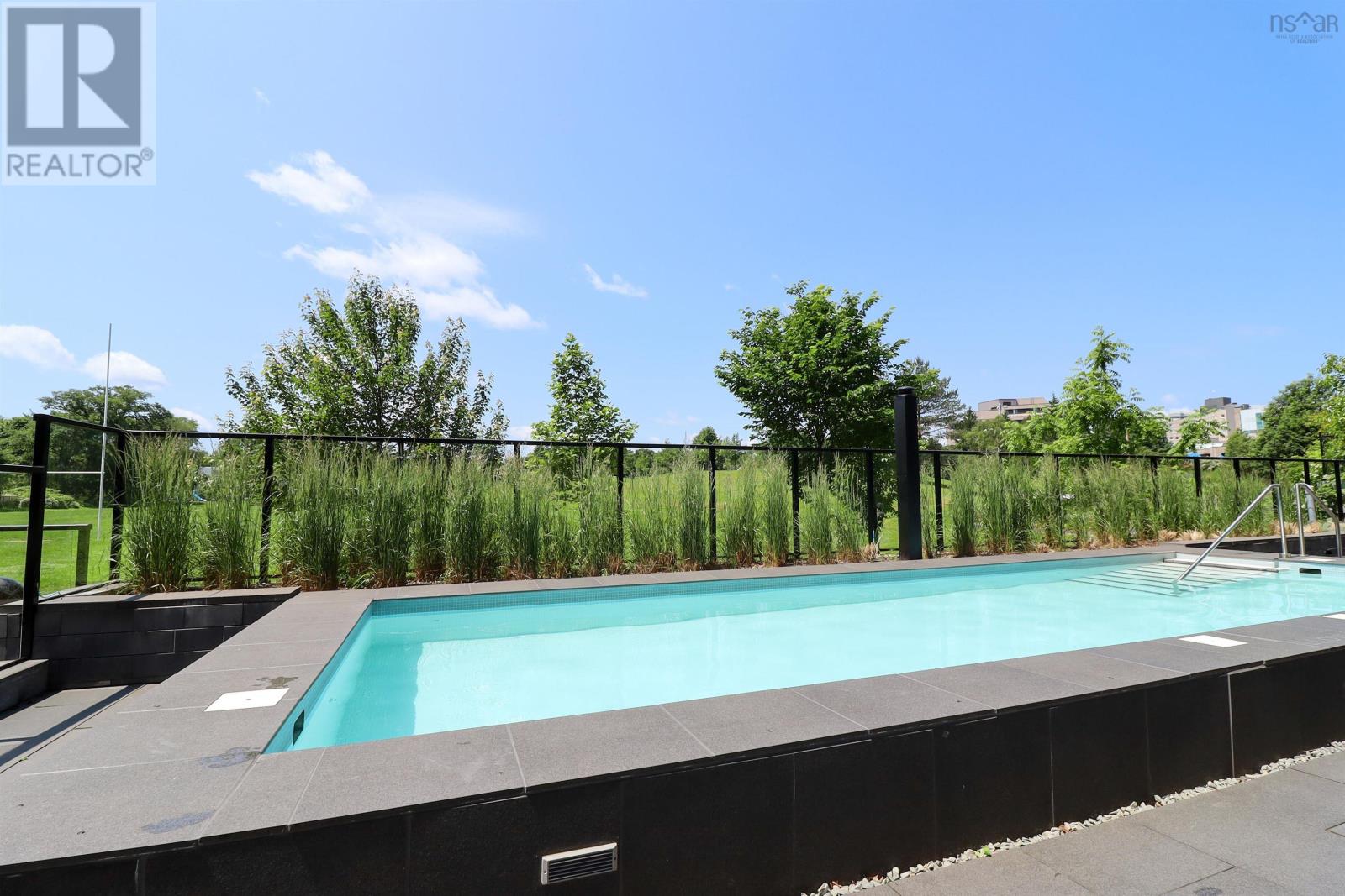 Property 25 of 37 of 406 1048 Wellington Street