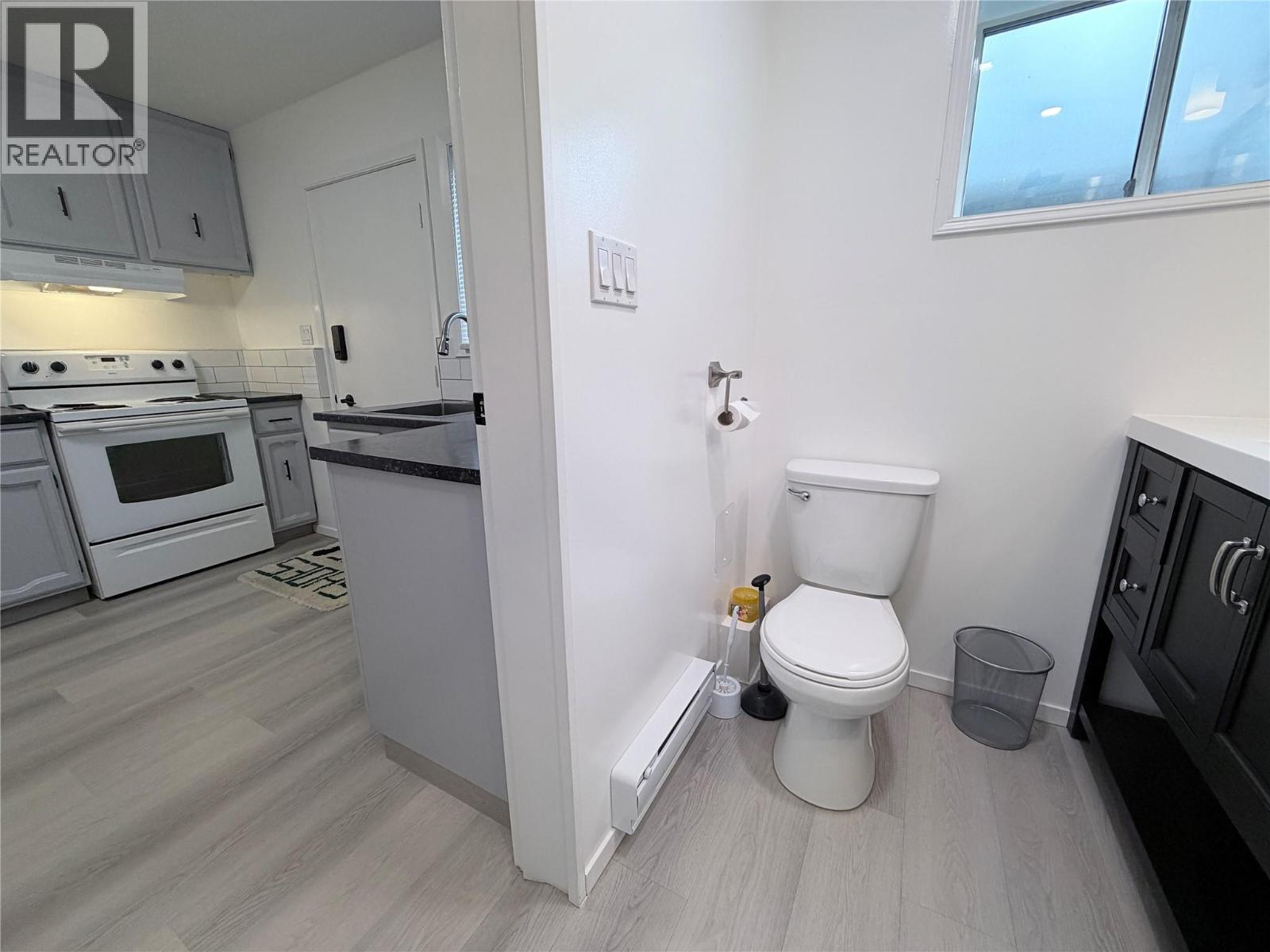 801 Houston Street - 54