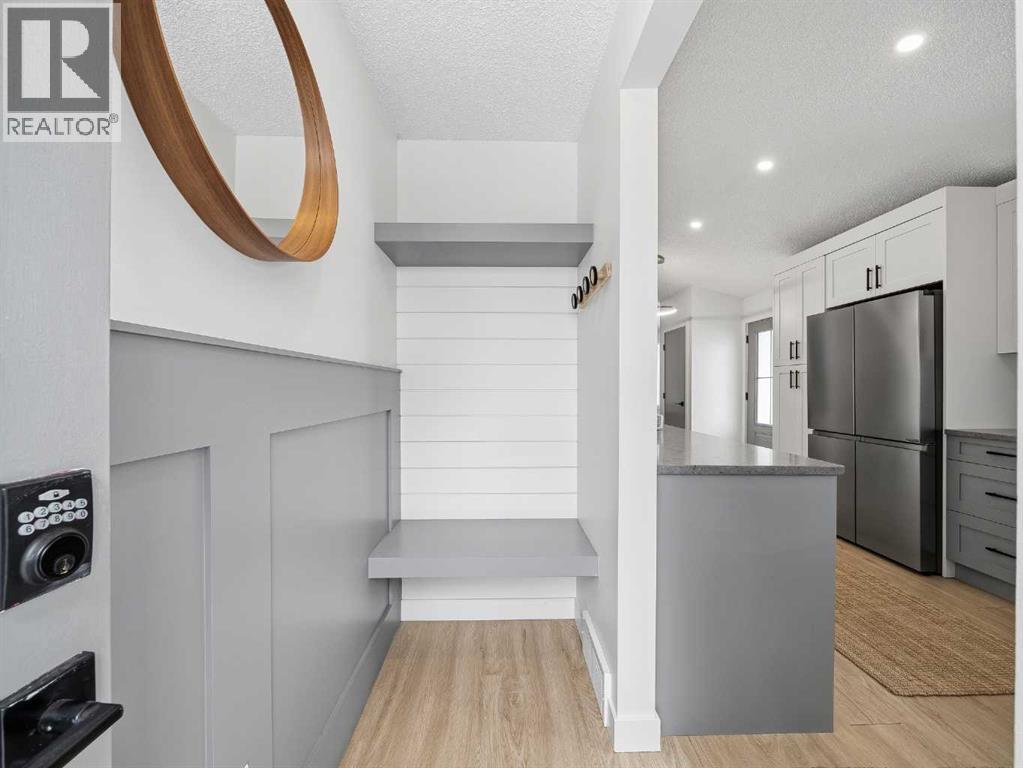 Single Family House Bungalow for Sale in  Hunterview Drive NW Huntington Hills Calgary 