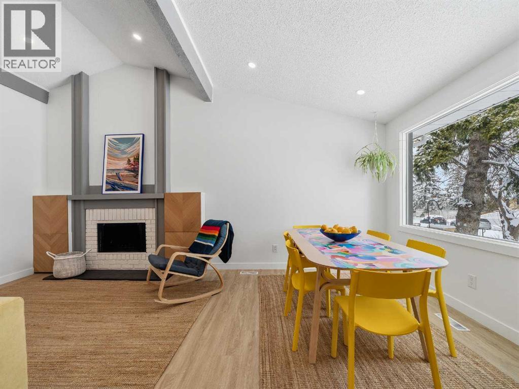 Single Family House Bungalow for Sale in  Hunterview Drive NW Huntington Hills Calgary 