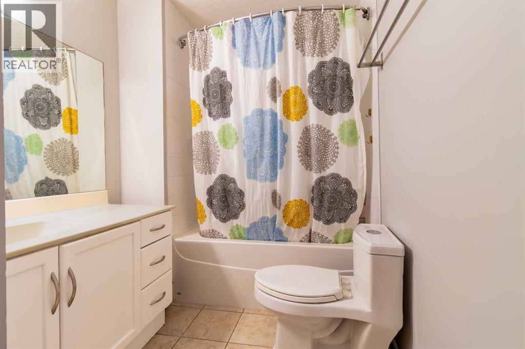 Single Family House for Sale in   Glamis Green SW Glamorgan Calgary 