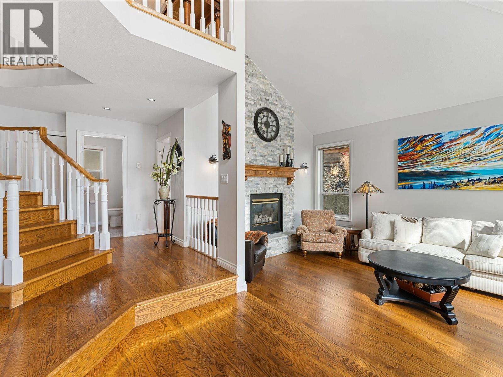 3838 BEACH AVENUE - 7