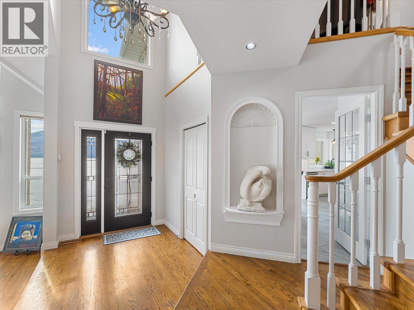 3838 BEACH AVENUE - 6