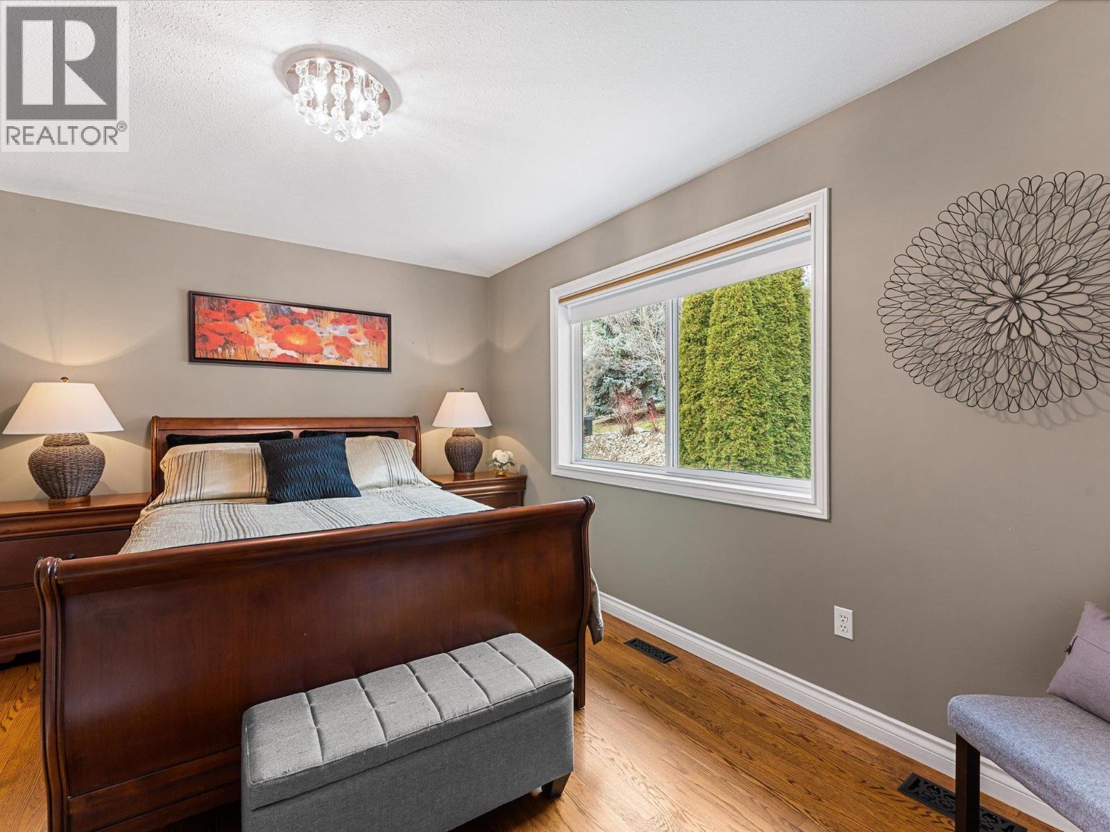 3838 BEACH AVENUE - 41