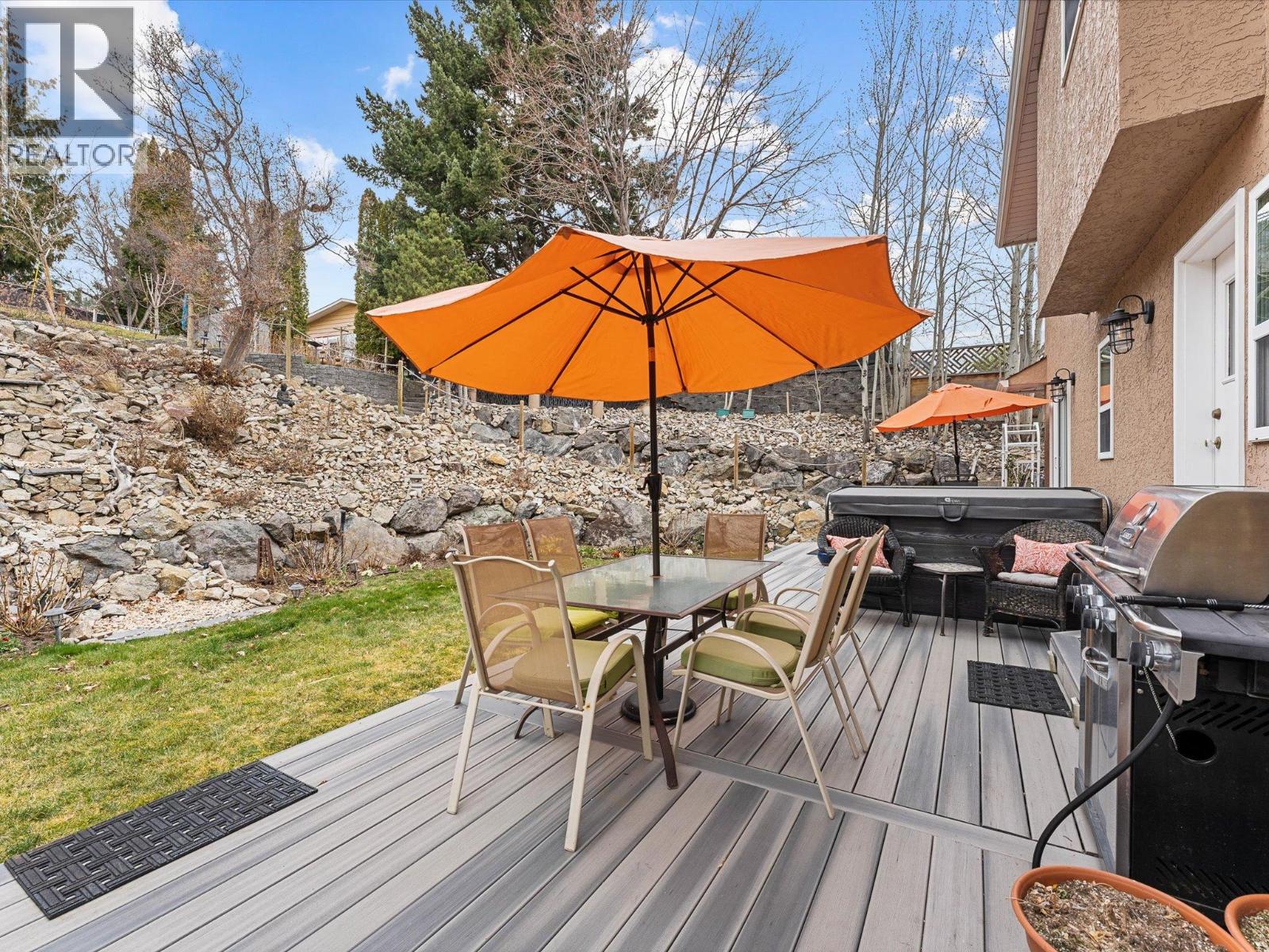 3838 BEACH AVENUE - 51