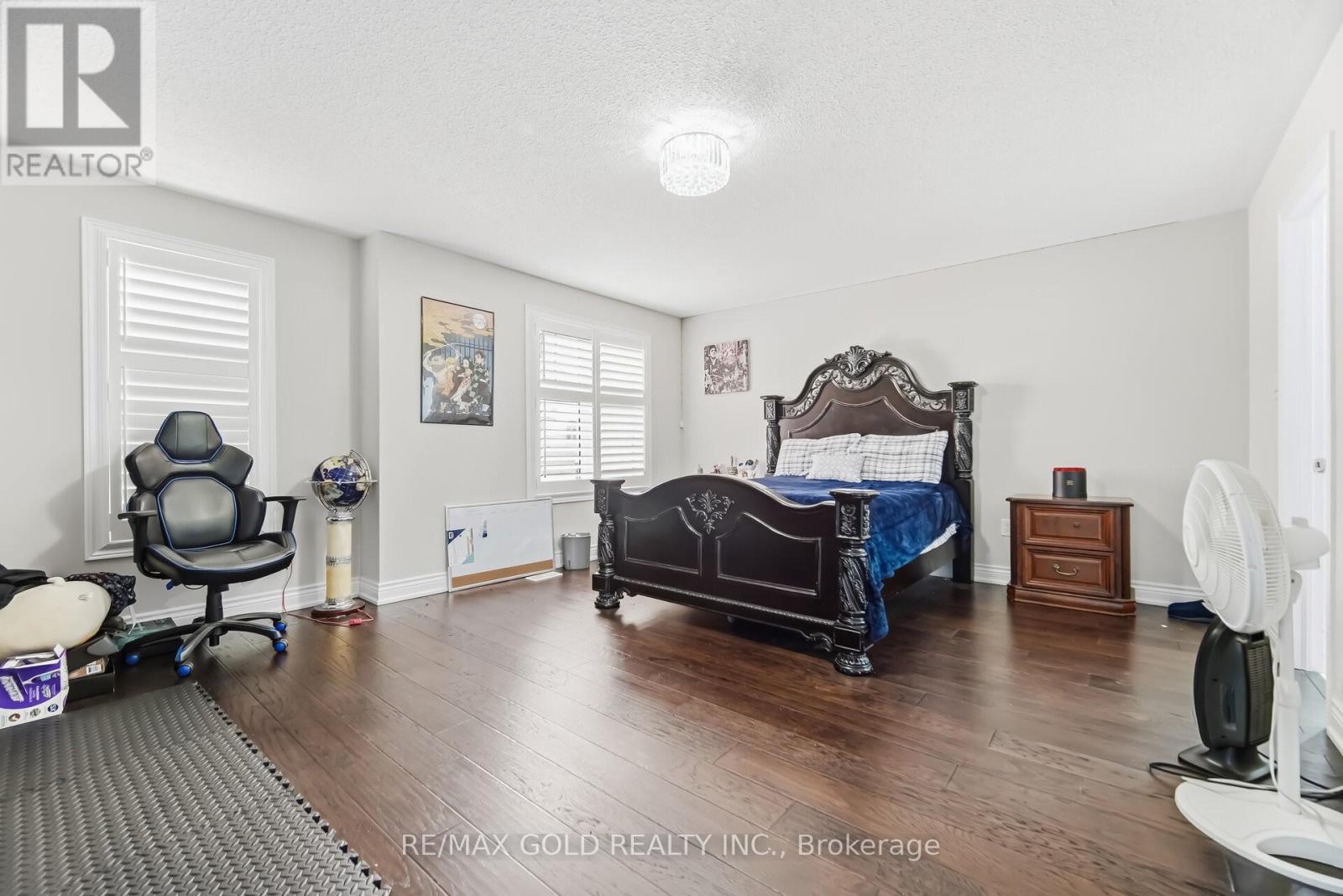 72 MIDSUMMER DRIVE,Brampton (Bram East),,