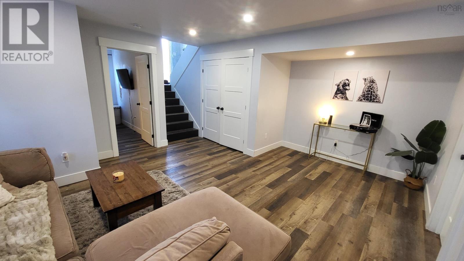 Property 5 of 41 of 52 & 54 Gaspereau Avenue