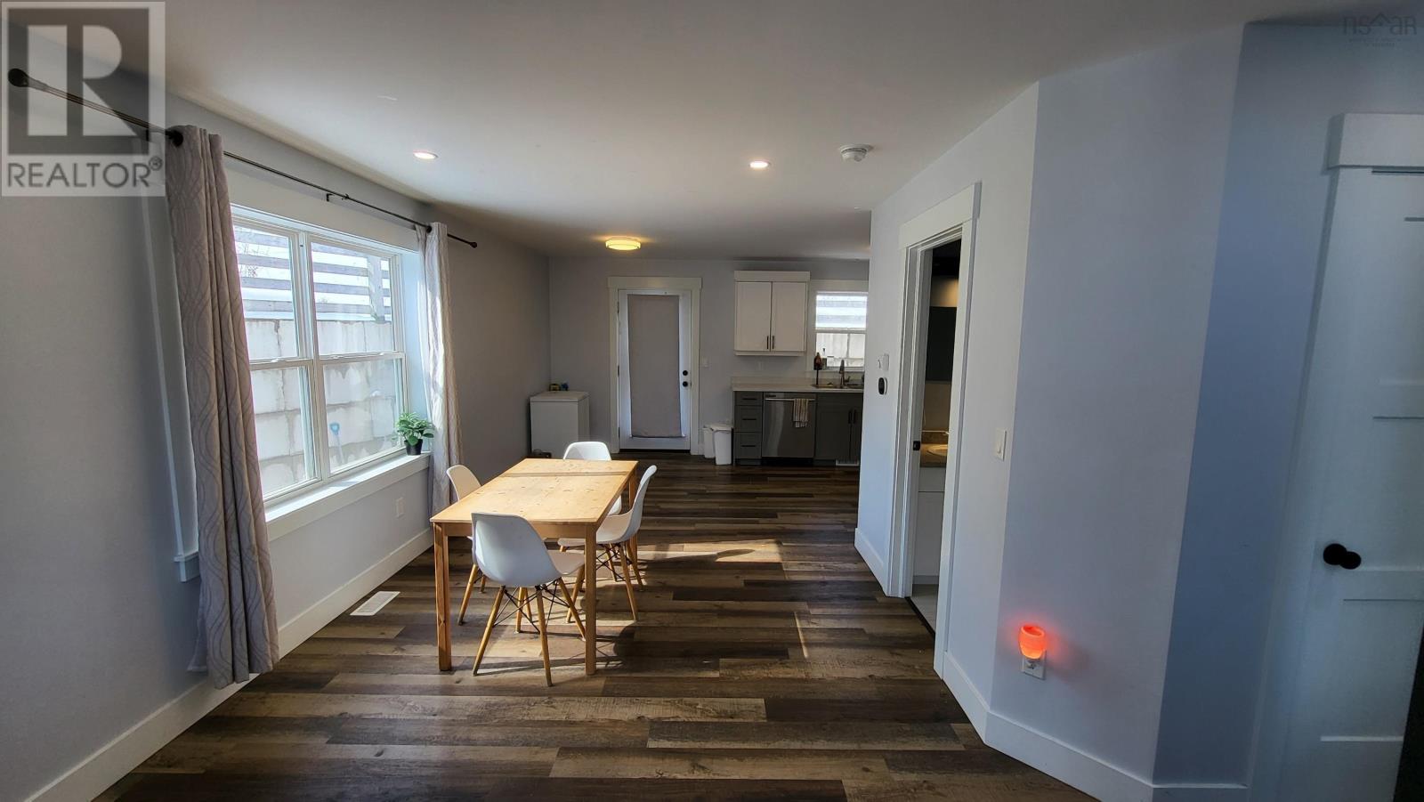 Property 36 of 41 of 52 & 54 Gaspereau Avenue