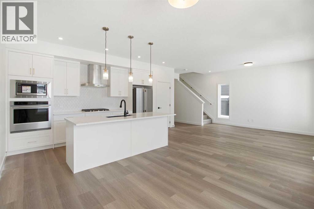 Single Family House for Sale in  st Street SW Springbank Hill Calgary 