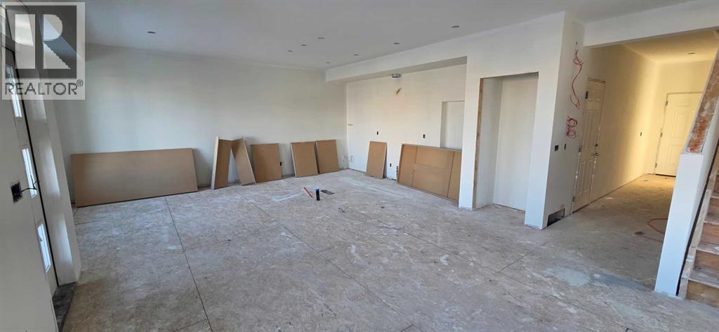 Single Family House for Sale in  st Street SW Springbank Hill Calgary 