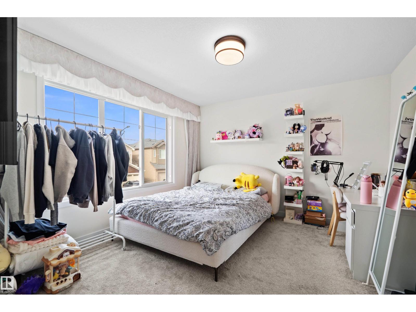 17651 49 ST NW - 16