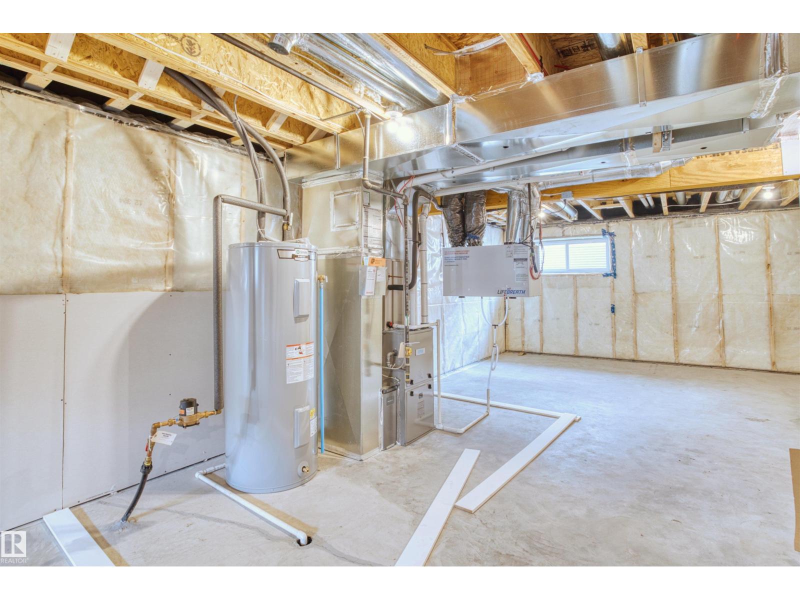 17651 49 ST NW - 25