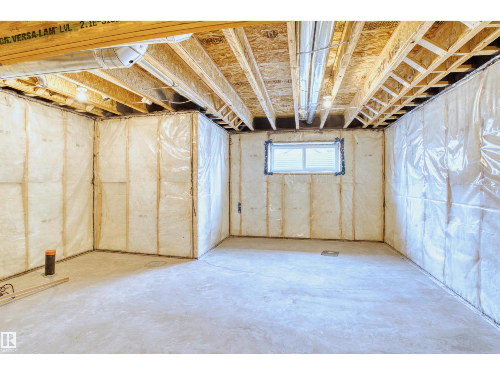 17651 49 ST NW - 26