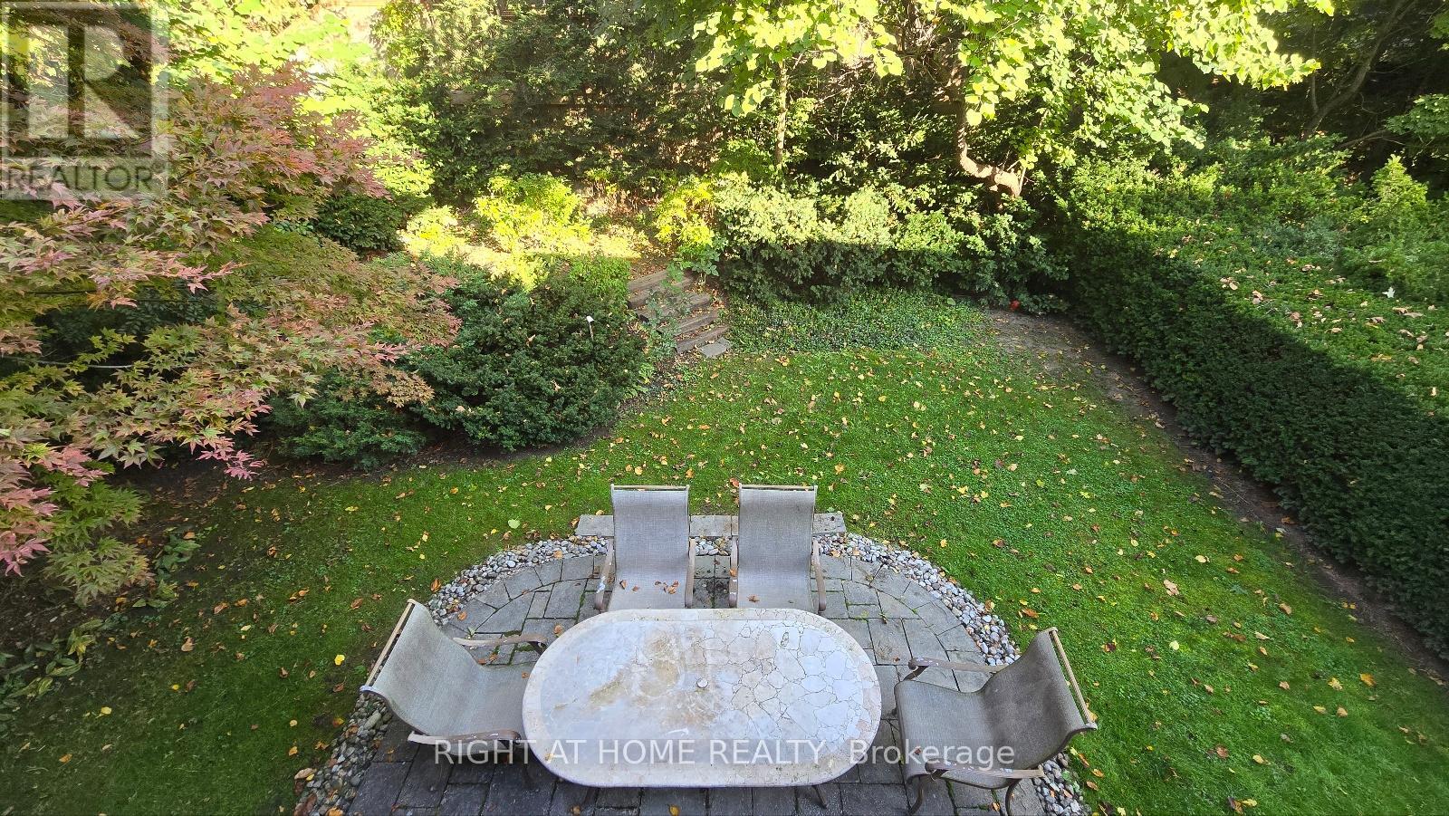 236 YORK MILLS ROAD - 38
