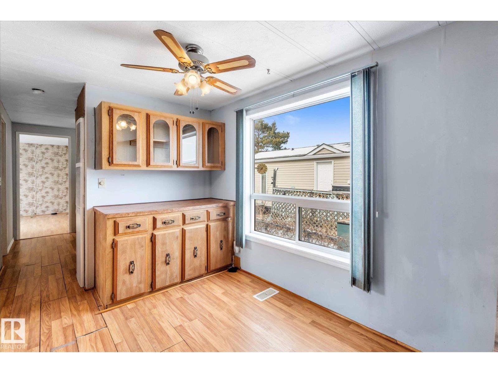 1450 Lakeland Village Blvd, Sherwood Park