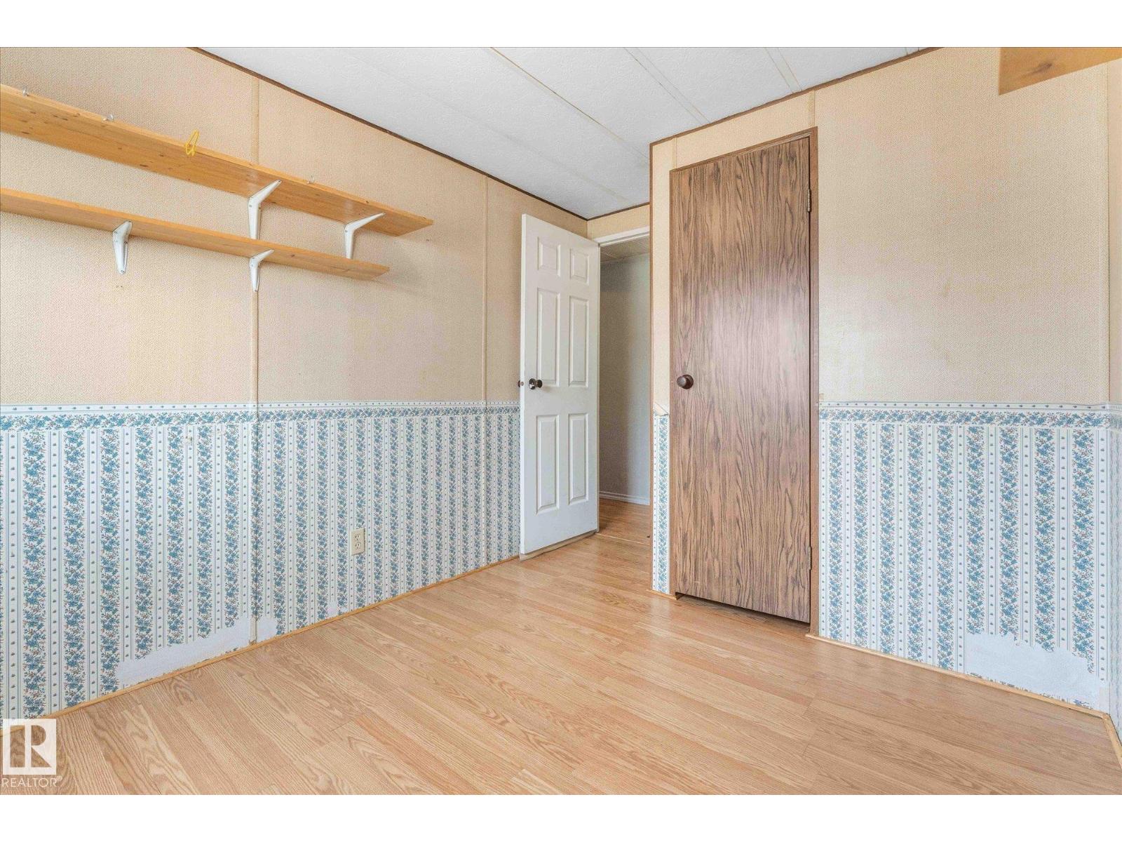 1450 Lakeland Village Blvd, Sherwood Park