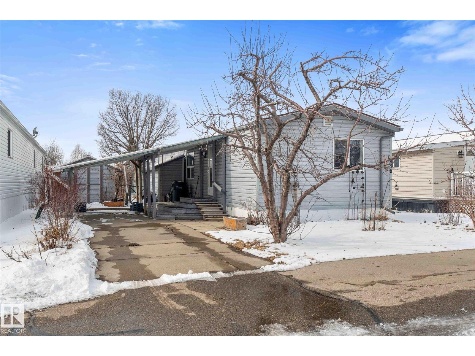 1450 Lakeland Village Blvd, Sherwood Park