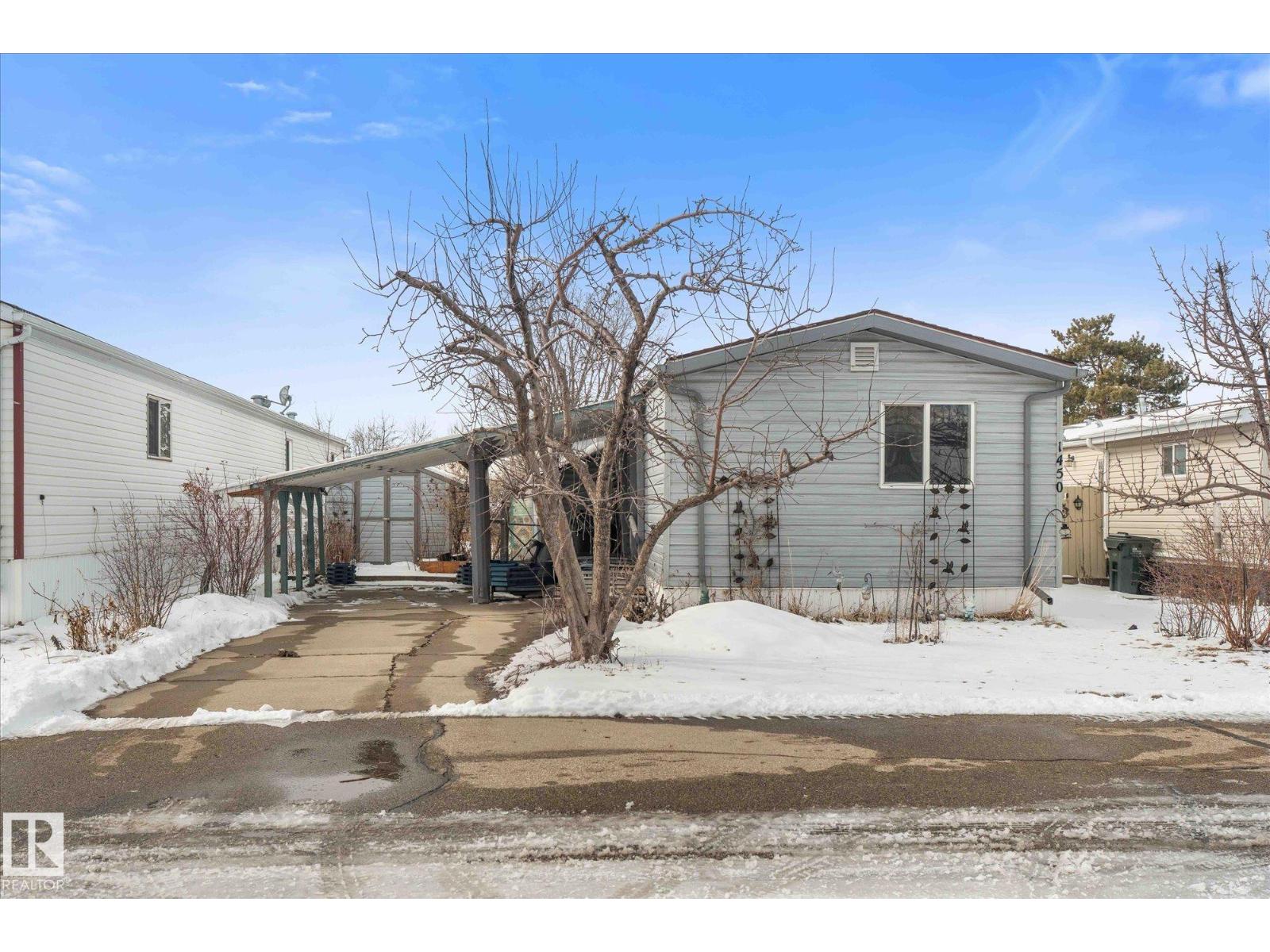 1450 Lakeland Village Blvd, Sherwood Park