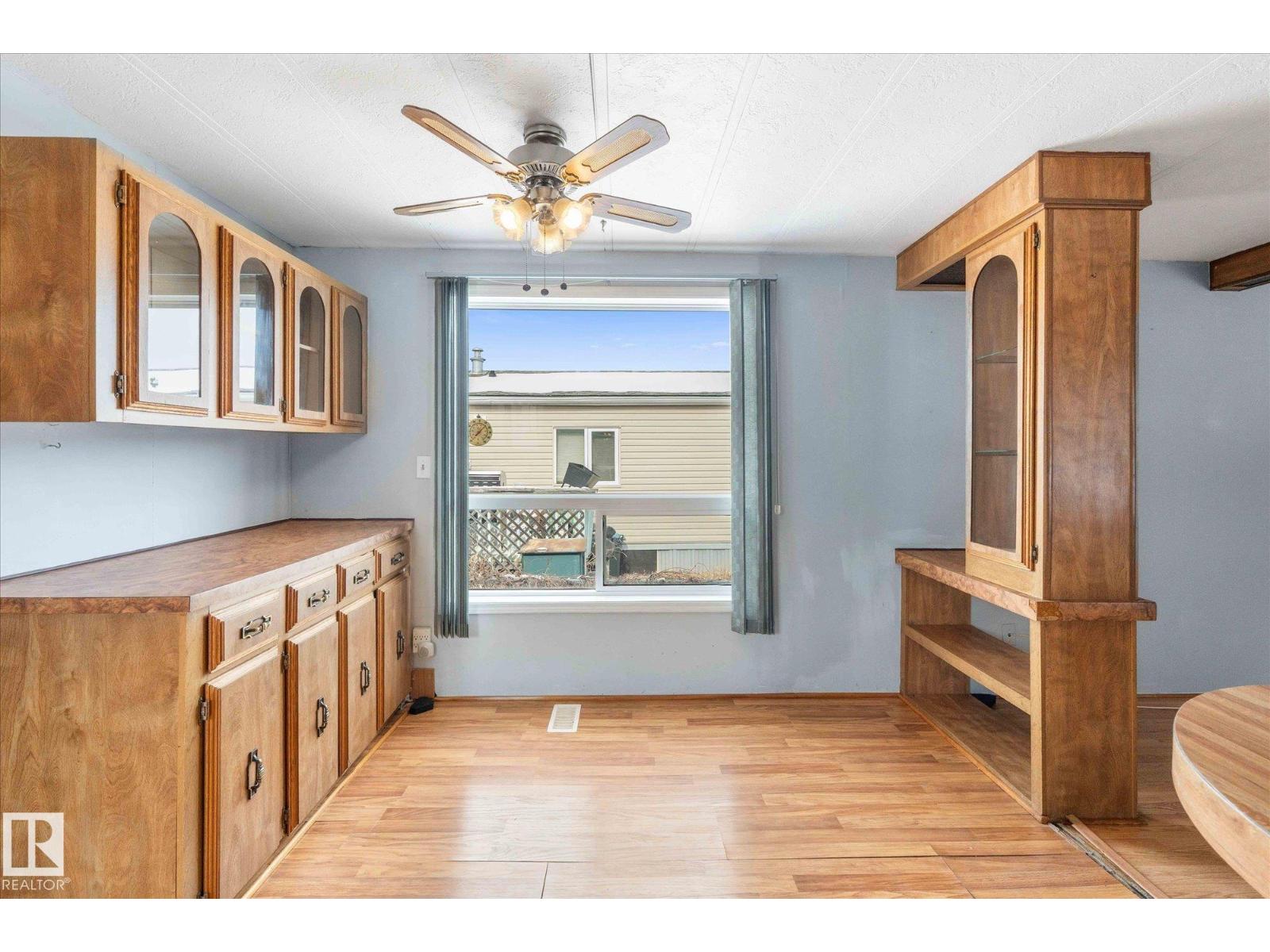 1450 Lakeland Village Blvd, Sherwood Park