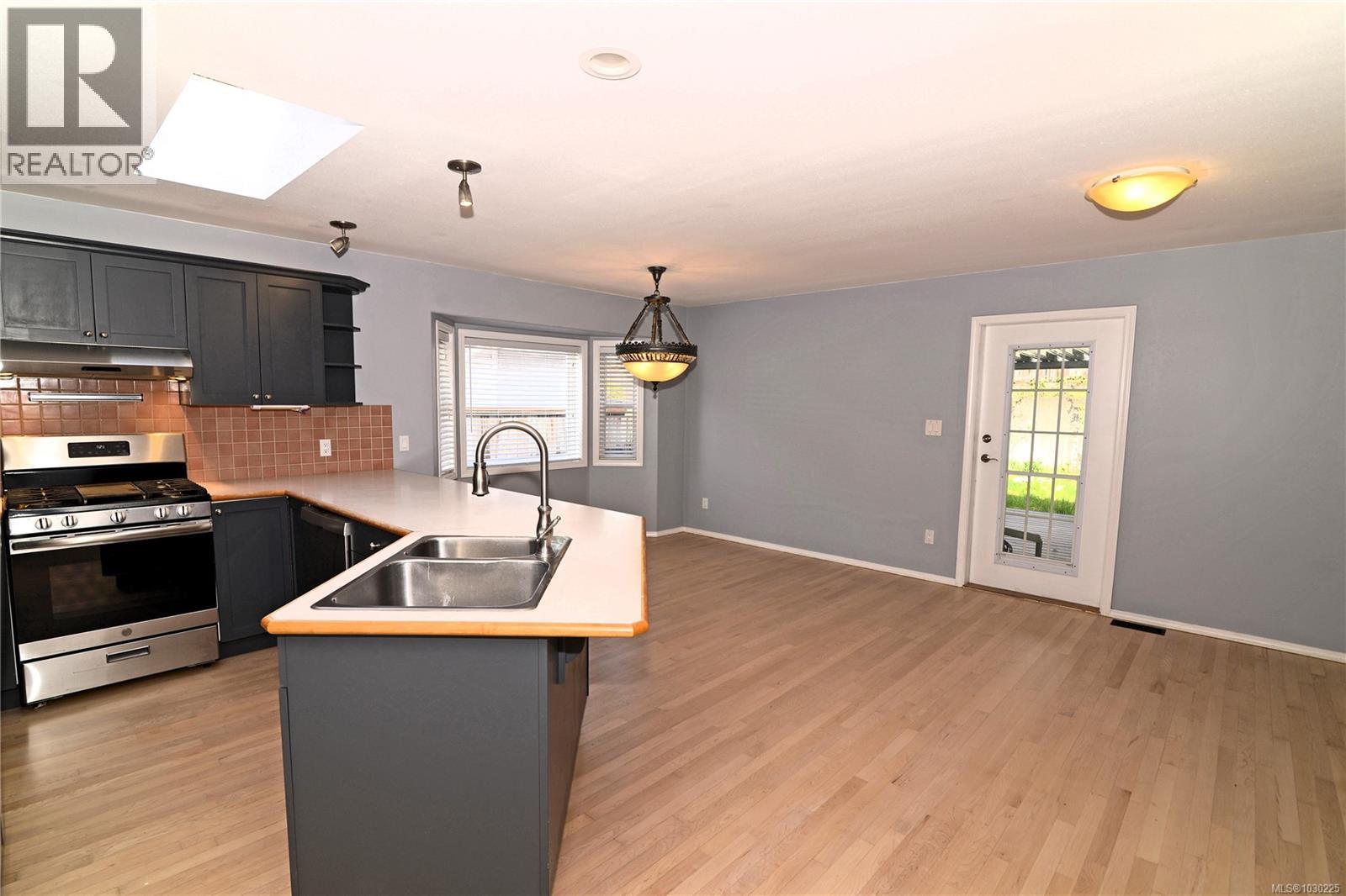 4375 GLENSIDE RD - 9