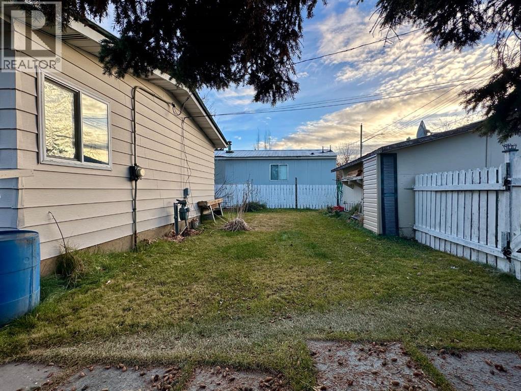 
          5234 48 Street
            <br/>
            <span>Mayerthorpe</span>
            , 
            <span>AB</span>
             <span>T0E1N0</span>
         - Photo 11