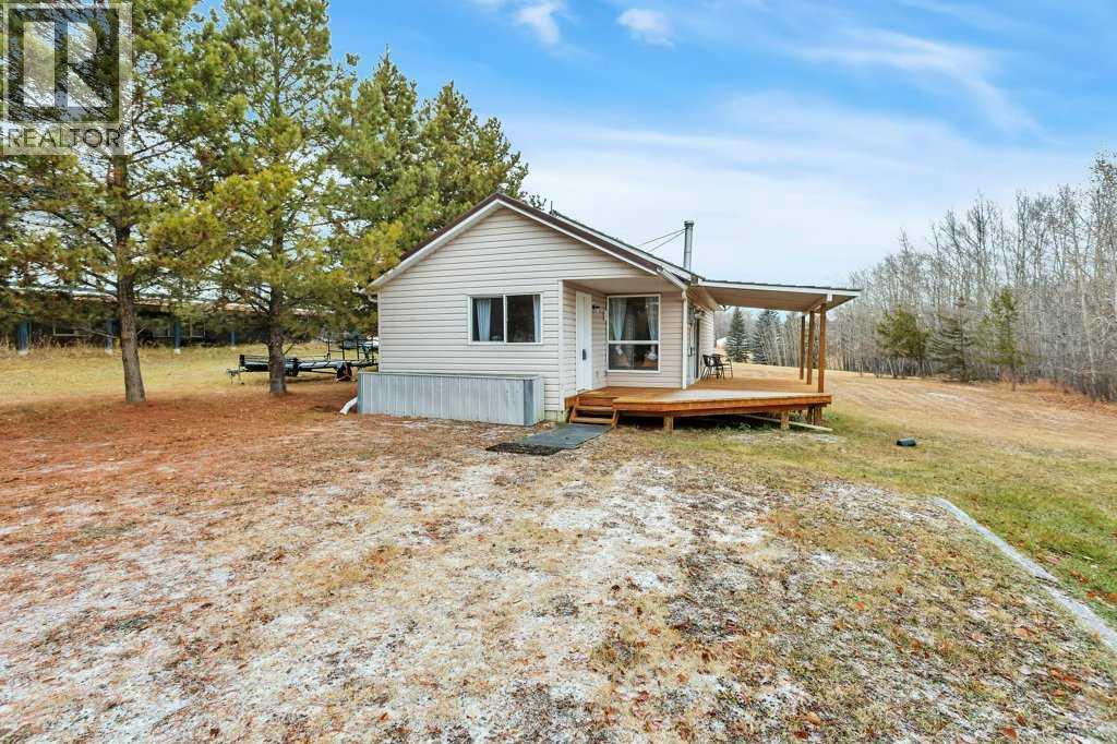 Single Family House Bungalow for Sale in  Sunnyside Drive Sunnyside Rural Ponoka County 