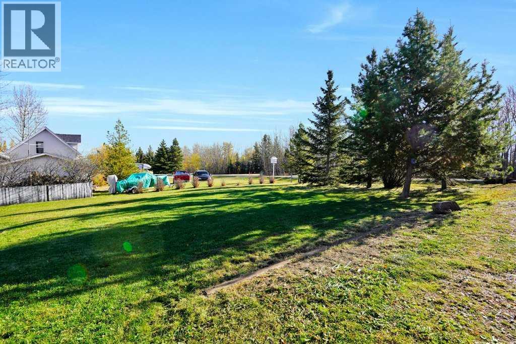 Single Family House Bungalow for Sale in  Sunnyside Drive Sunnyside Rural Ponoka County 