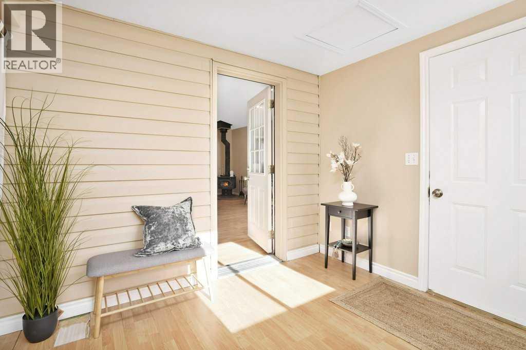 Single Family House Bungalow for Sale in  Sunnyside Drive Sunnyside Rural Ponoka County 