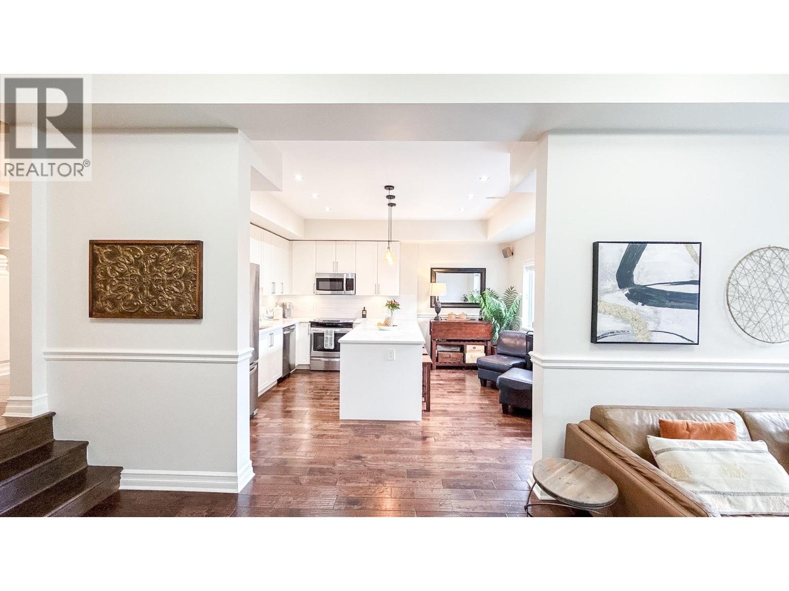 2606 SANDSTONE COURT