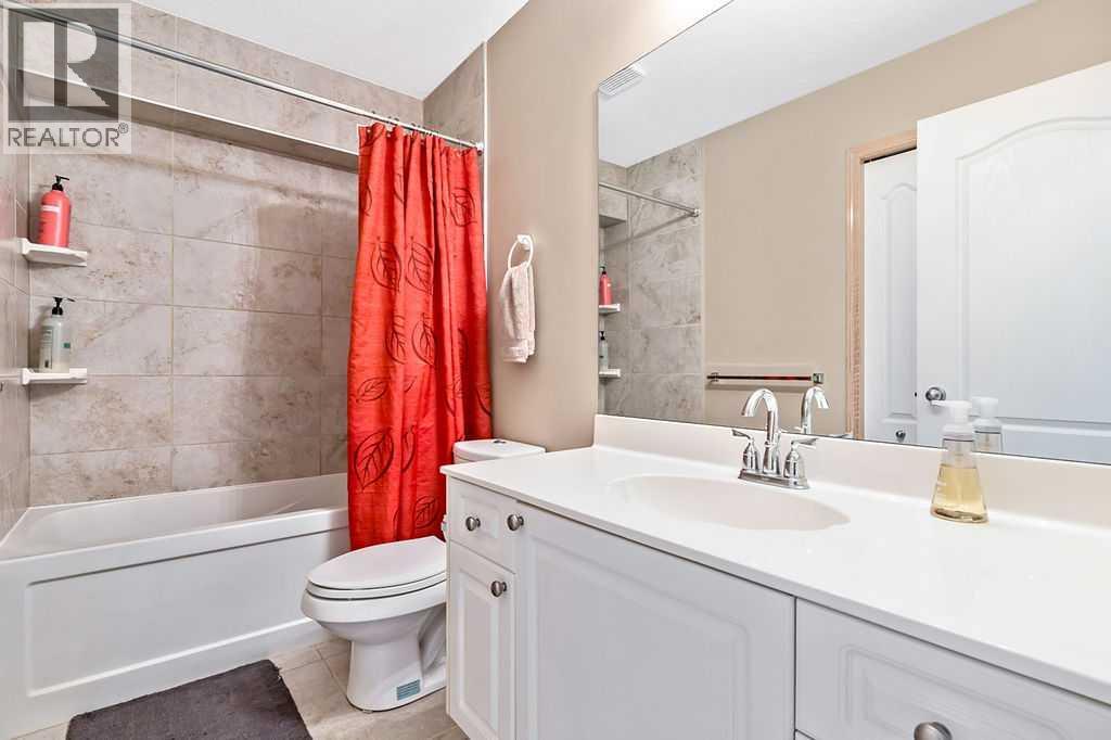 Single Family House for Sale in  Chaparral Ridge Way SE Chaparral Calgary 