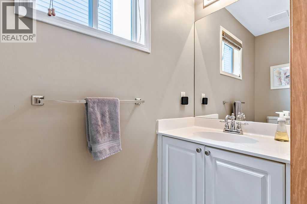 Single Family House for Sale in  Chaparral Ridge Way SE Chaparral Calgary 